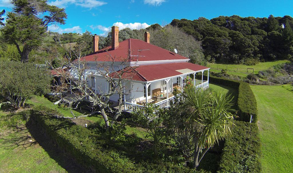 Oakura Bay Villa - Stay Waiheke Te Whau Bay Экстерьер фото
